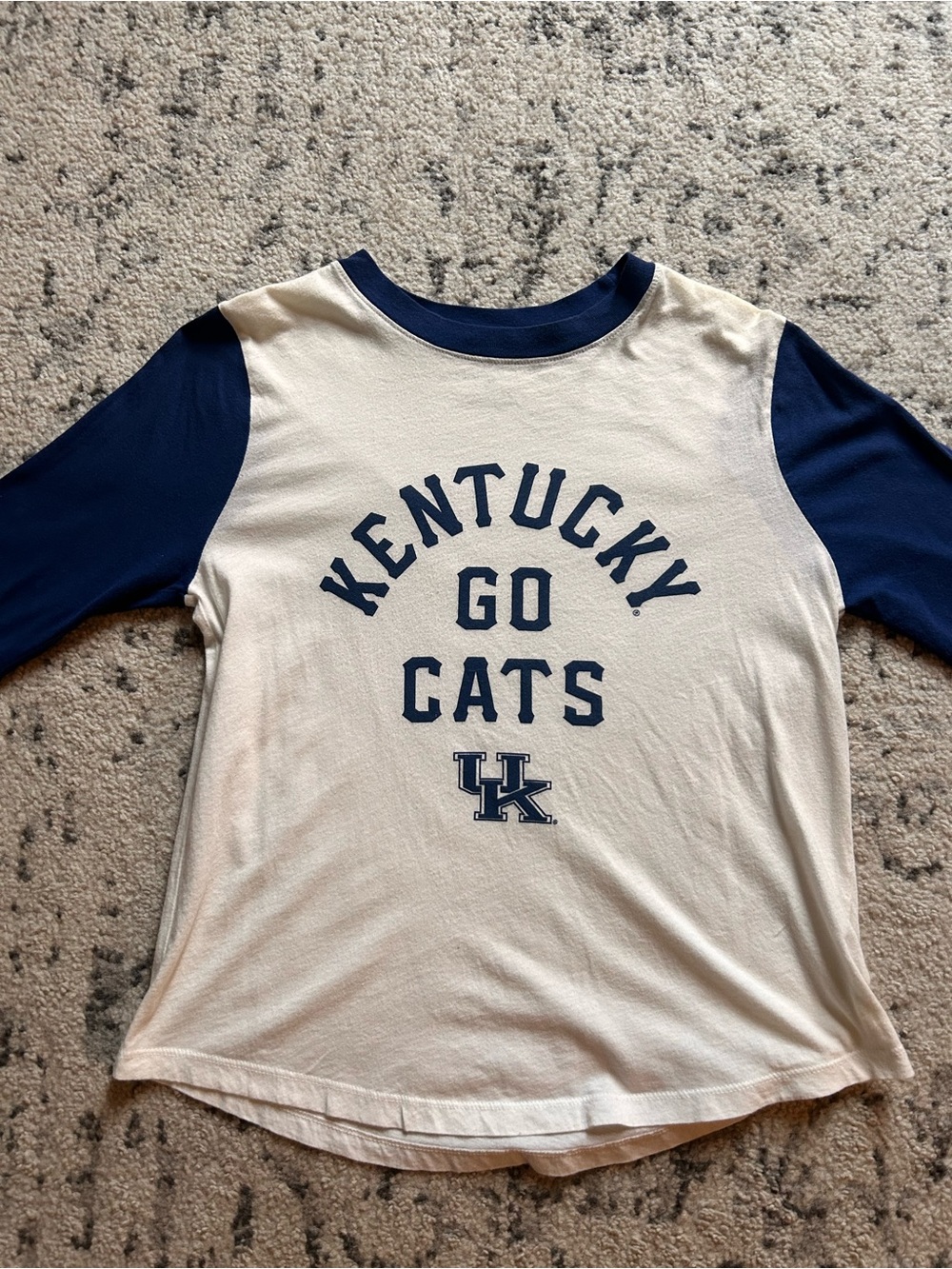 University of Kentucky wildcats Raglan Sleeve baseball Tee - White & Navy small